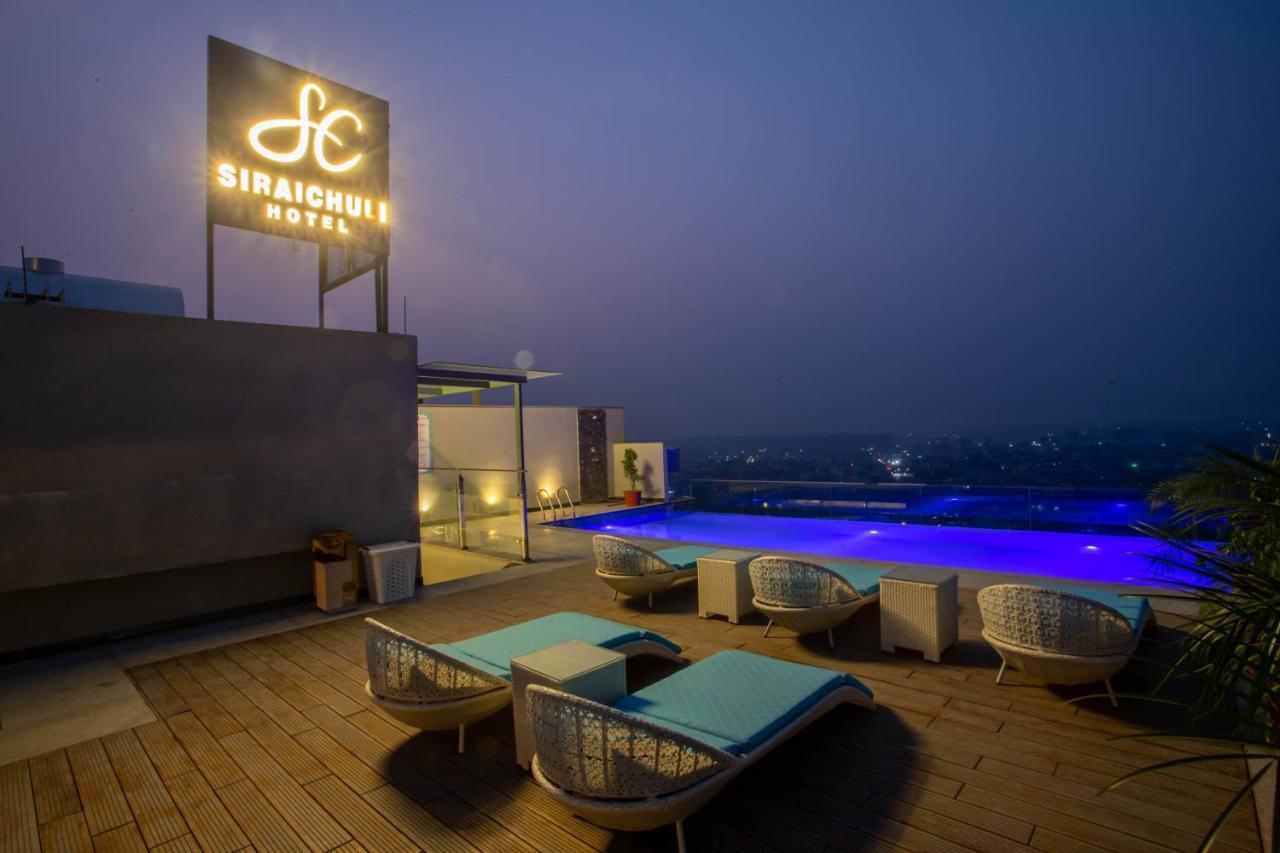 Hotel Siraichuli Chitwan Exteriör bild