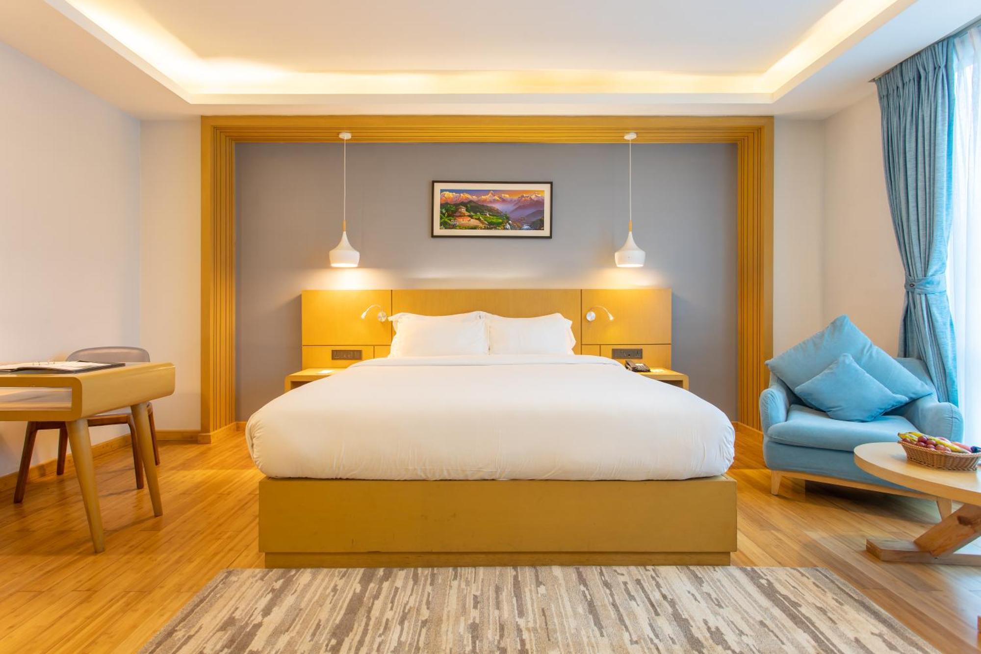 Hotel Siraichuli Chitwan Exteriör bild
